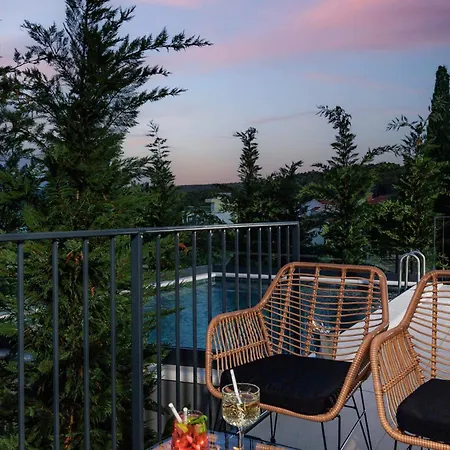 Medellin Zadarvillas