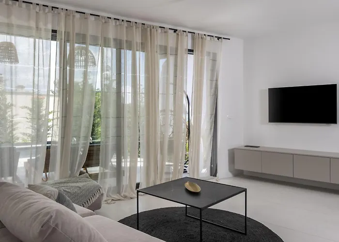 Medellin Zadarvillas