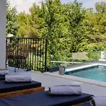 Medellin Zadarvillas Βίλα Pridraga