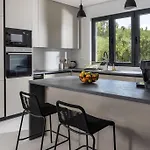 Medellin Zadarvillas *