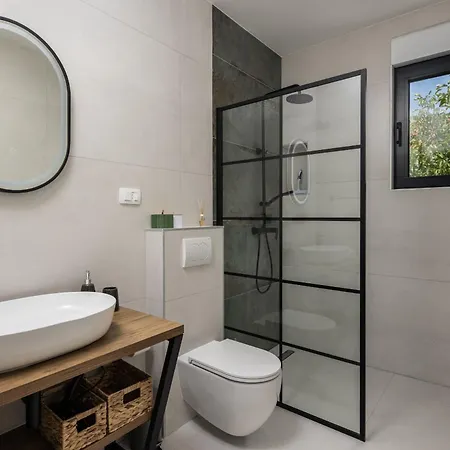 Medellin Zadarvillas Pridraga